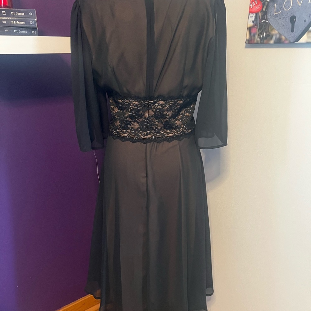 Connected Apparel Sheer Sleeve Dress NWT - Picture 8 of 10